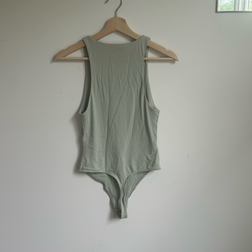 Aritzia Babaton Contour Bodysuit - Picture 2 of 2